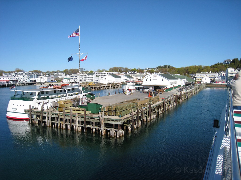 Mackinaw Island Area May 2008 0217.jpg - May 24 2008 a trip to Mackinac City for a 5 M race and a visit to Mackinac Island. A day to the UP, Paradise, Whitefish Point and Tahquamen Falls. This was followed by trips to Petoskey and Charlevoix.